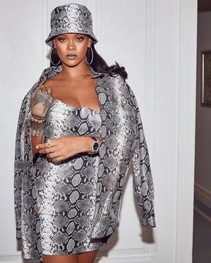 Rihanna Onlyfans Leaked Nude Image #zRTKelQCCW