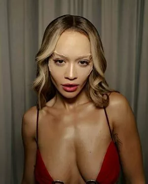 Rita Ora Onlyfans Leaked Nude Image #wHFu0FQYUE