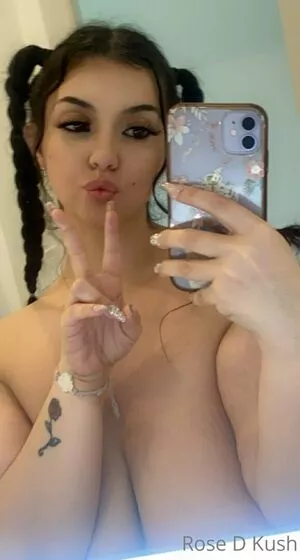 Rose_d_kush Onlyfans Leaked Nude Image #sqZjeVHEKl