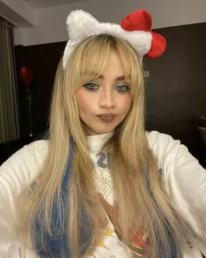 Sabrina Carpenter Onlyfans Leaked Nude Image #3m9kN4xVWC