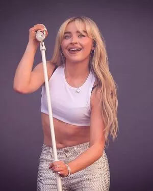 Sabrina Carpenter Onlyfans Leaked Nude Image #6Y1jmIHd76