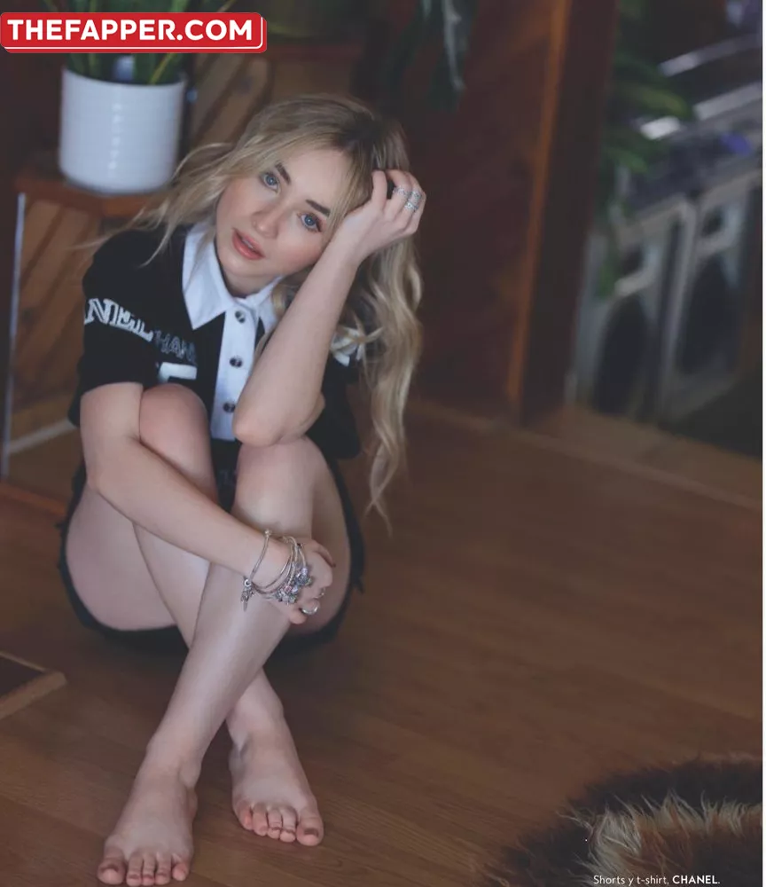 Sabrina Carpenter  Onlyfans Leaked Nude Image #6YmS47H0dm