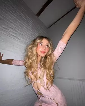 Sabrina Carpenter Onlyfans Leaked Nude Image #RioN5heLcO