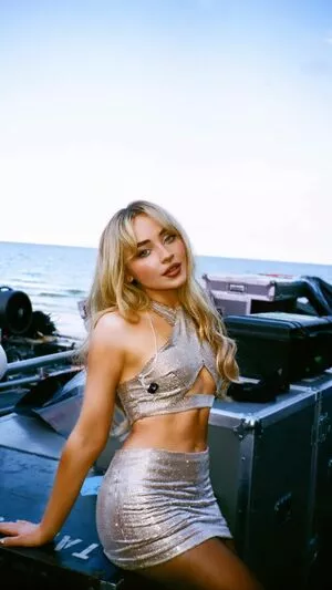 Sabrina Carpenter Onlyfans Leaked Nude Image #UGxRNT1bpF