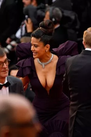 Salma Hayek Onlyfans Leaked Nude Image #1slJ47upqb