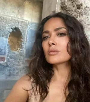 Salma Hayek Onlyfans Leaked Nude Image #tHzzou3w24