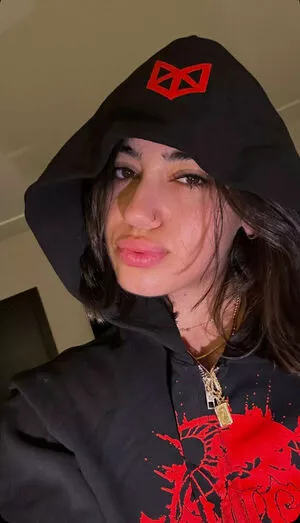 Sara Saffari OnlyFans Leak DFNE8I83R2