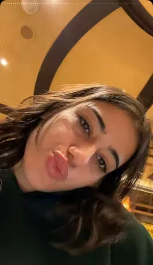 Sara Saffari OnlyFans Leak RJT9cWE9jh