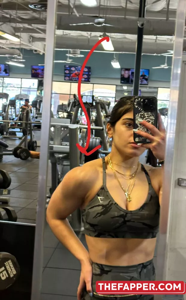 Sara Saffari  Onlyfans Leaked Nude Image #srgACRN6B2