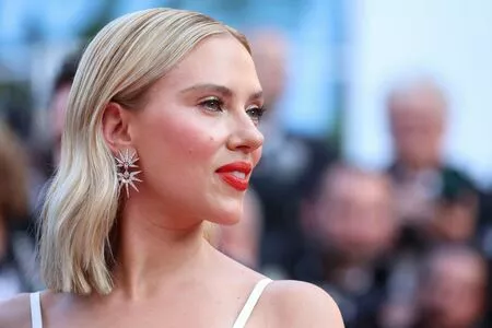 Scarlett Johansson Onlyfans Leaked Nude Image #1CzcW8h93I