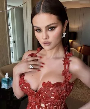 Selena Gomez Onlyfans Leaked Nude Image #5U3dYQImnB