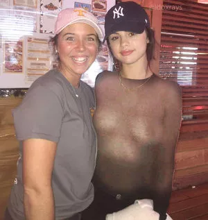 Selena Gomez Onlyfans Leaked Nude Image #973bJ2nR6r