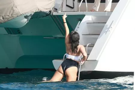 Selena Gomez Onlyfans Leaked Nude Image #BUuxpT51Cf