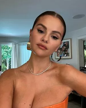 Selena Gomez Onlyfans Leaked Nude Image #MX1yjt6Y7n