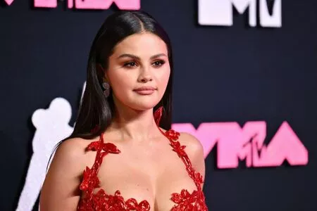 Selena Gomez Onlyfans Leaked Nude Image #S054i6CXd7