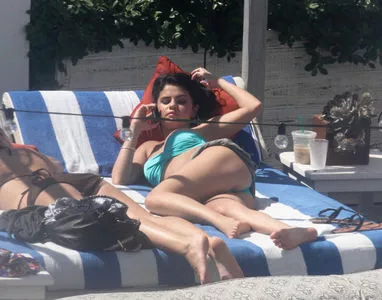 Selena Gomez Onlyfans Leaked Nude Image #ThDMeXiVit