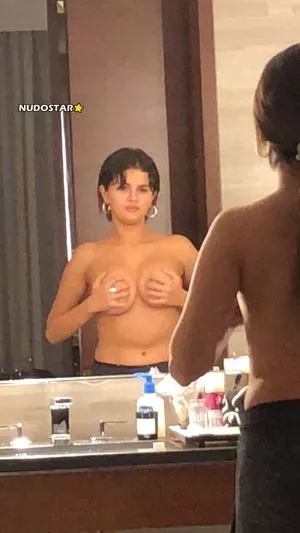 Selena Gomez Onlyfans Leaked Nude Image #grqSLrLsiX