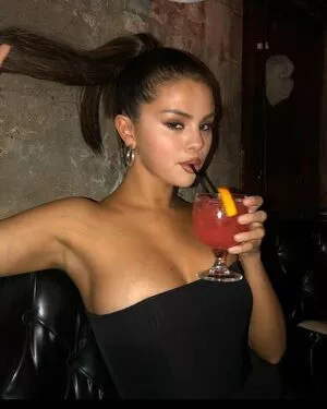 Selena Gomez Onlyfans Leaked Nude Image #p02himcPh8