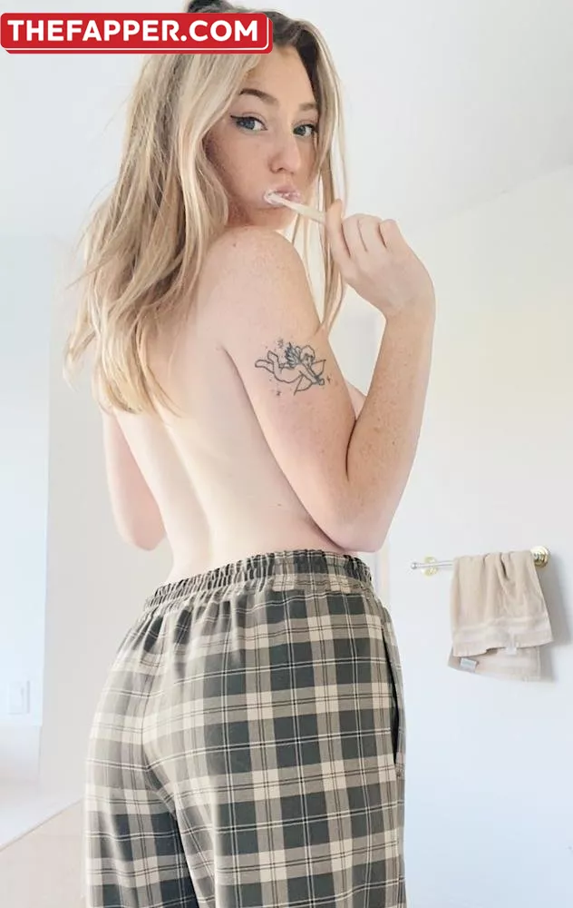 Skylarxraee  Onlyfans Leaked Nude Image #vzfvi3z9Nx