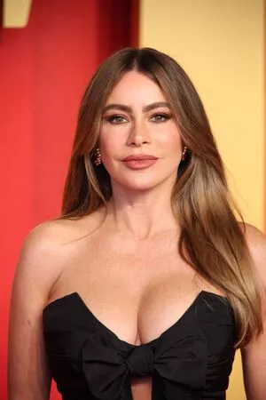 Sofia Vergara Onlyfans Leaked Nude Image #1ibgZAwv9a