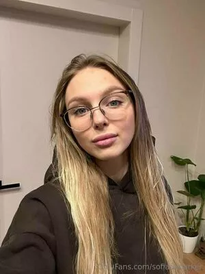 Sofiaaaparker OnlyFans Leak ieTfuzkVUx