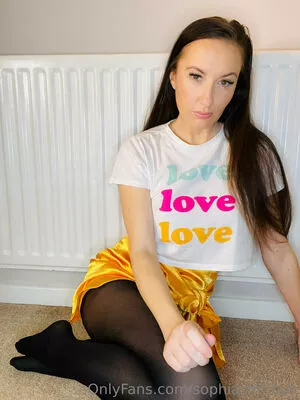 Sophiasmithuk Onlyfans Leaked Nude Image #Oa7AMrsrIa