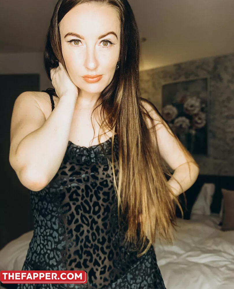 Sophiasmithuk  Onlyfans Leaked Nude Image #e1WexdePLD