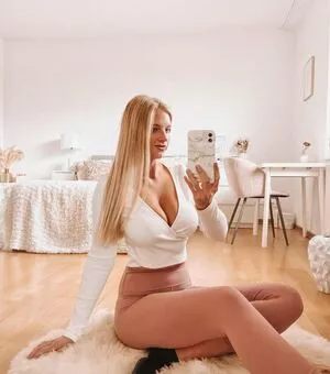 Sophie Onlyfans Leaked Nude Image #tVNKhtOj5V