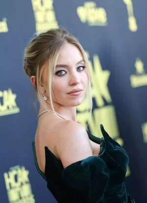 Sydney Sweeney Onlyfans Leaked Nude Image #1UmIZx6uTn