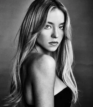 Sydney Sweeney Onlyfans Leaked Nude Image #4H1KAYGrSI