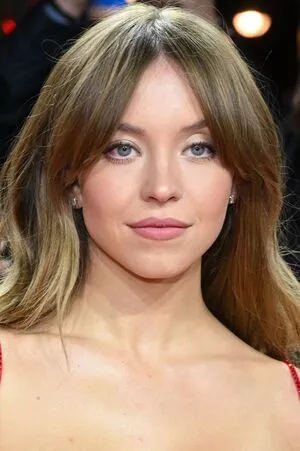 Sydney Sweeney Onlyfans Leaked Nude Image #ef7h9re540