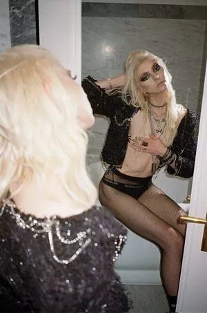 Taylor Momsen Onlyfans Leaked Nude Image #6wE6hc6wFs