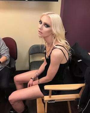 Taylor Momsen Onlyfans Leaked Nude Image #GwPMojb9mj