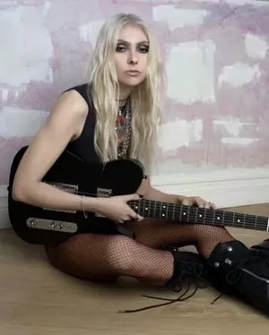 Taylor Momsen Onlyfans Leaked Nude Image #I90ySWBq9O