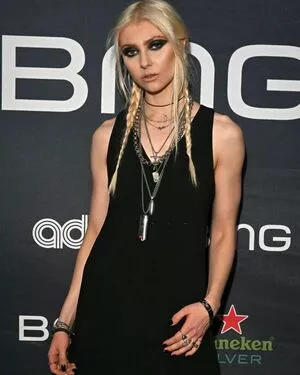 Taylor Momsen Onlyfans Leaked Nude Image #NqJZRiIq9y