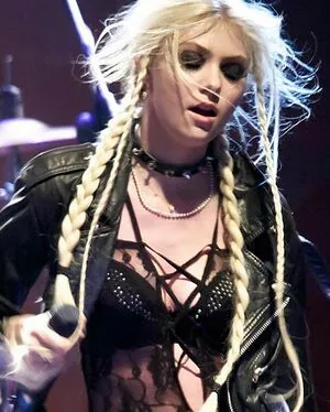 Taylor Momsen Onlyfans Leaked Nude Image #QfFQ8Tla8Q