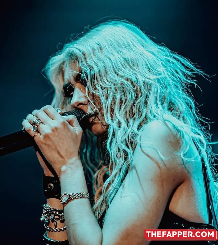 Taylor Momsen  Onlyfans Leaked Nude Image #rMe7lUUKeC