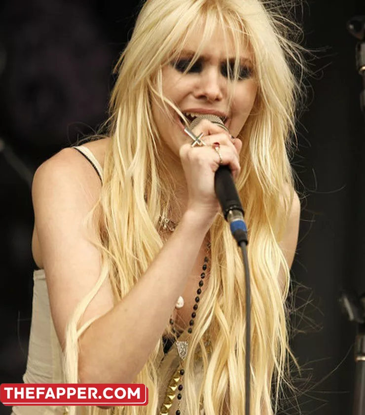 Taylor Momsen  Onlyfans Leaked Nude Image #zyXzjooVzi