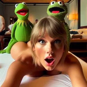 Taylor Swift Onlyfans Leaked Nude Image #10Oi8Aa3my