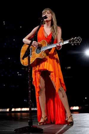 Taylor Swift Onlyfans Leaked Nude Image #RvZIvFyv82