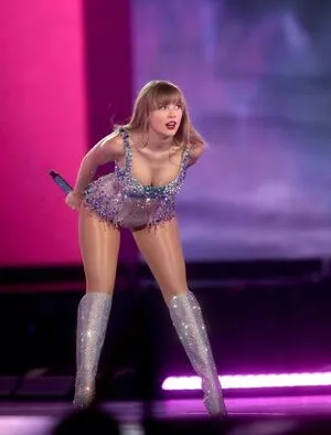 Taylor Swift Onlyfans Leaked Nude Image #gLsetyCD7S