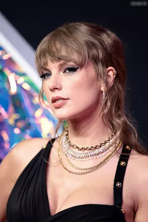 Taylor Swift Onlyfans Leaked Nude Image #kZAUbewTlj