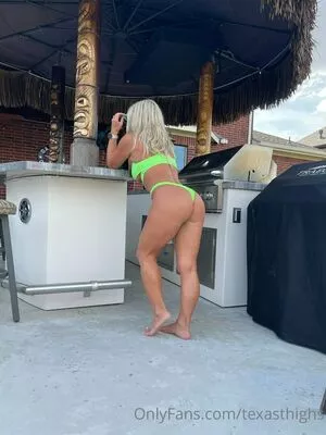 Texasthighs Onlyfans Leaked Nude Image #4ta11AhQ0c