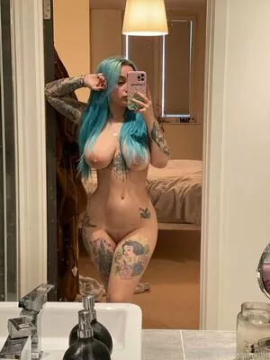 Thequeenie Onlyfans Leaked Nude Image #buzMfZMb58