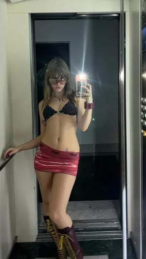 Victoria De Angelis Onlyfans Leaked Nude Image #4EHctIxJWZ