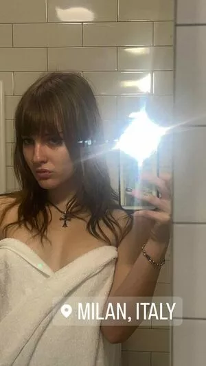 Victoria De Angelis Onlyfans Leaked Nude Image #FVMElY8v6h