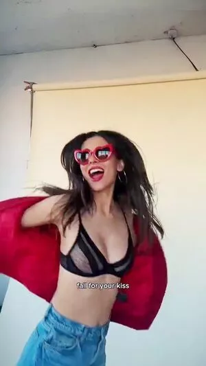 Victoria Justice Onlyfans Leaked Nude Image #2G6m7MjYmo
