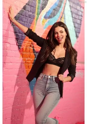 Victoria Justice Onlyfans Leaked Nude Image #arY7OdysVG