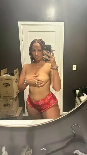 Yesjulz Onlyfans Leaked Nude Image #5vPLKVfZ31