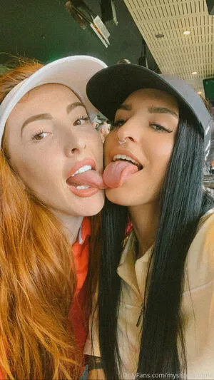 Yourlesbianfantasyy Onlyfans Leaked Nude Image #Q2fK97HqN0